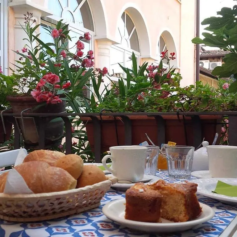 Bed & Breakfast Belfiore Lonato