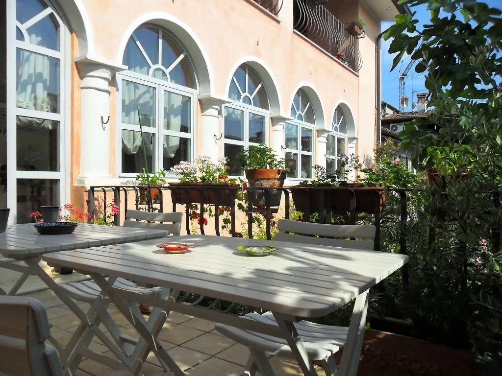 Bed & Breakfast Bed&Breakfast Belfiore Lonato